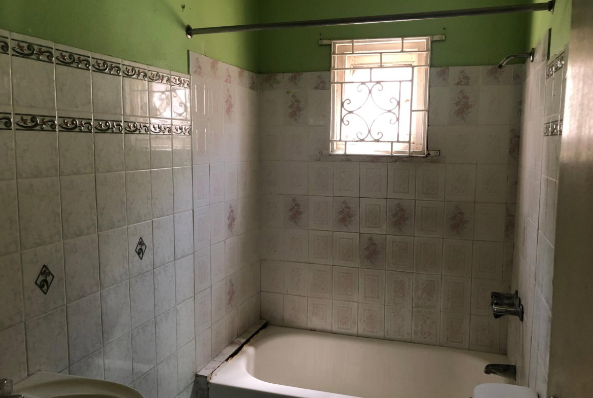 Sixth image of 111 West Queens Park in Greater Portmore, St. Catherine, Jamaica - property is For Sale