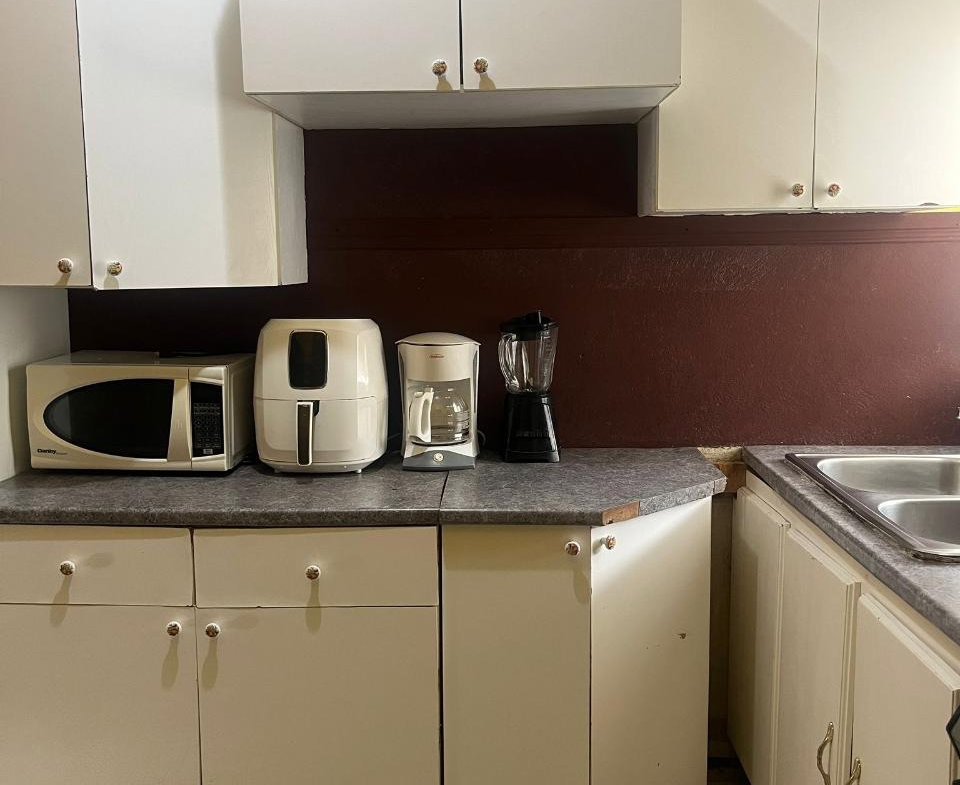 Seventh image of 10 Cieba Crescent, Kingston in Kingston 19, St. Andrew, Jamaica - property is For Sale