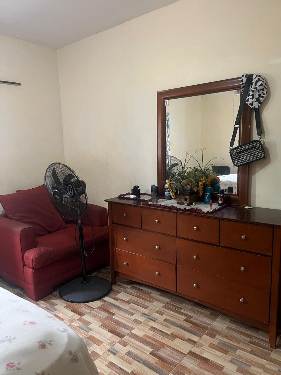 4-Bedroom-House-for-Sale-in-Kingston-19-Income-Earning-Property Eighth image of 10 Cieba Crescent, Kingston in Kingston 19, St. Andrew, Jamaica - property is For Sale