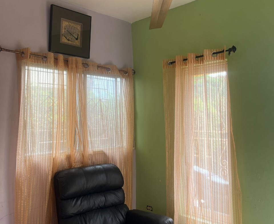 Tenth image of 10 Cieba Crescent, Kingston in Kingston 19, St. Andrew, Jamaica - property is For Sale