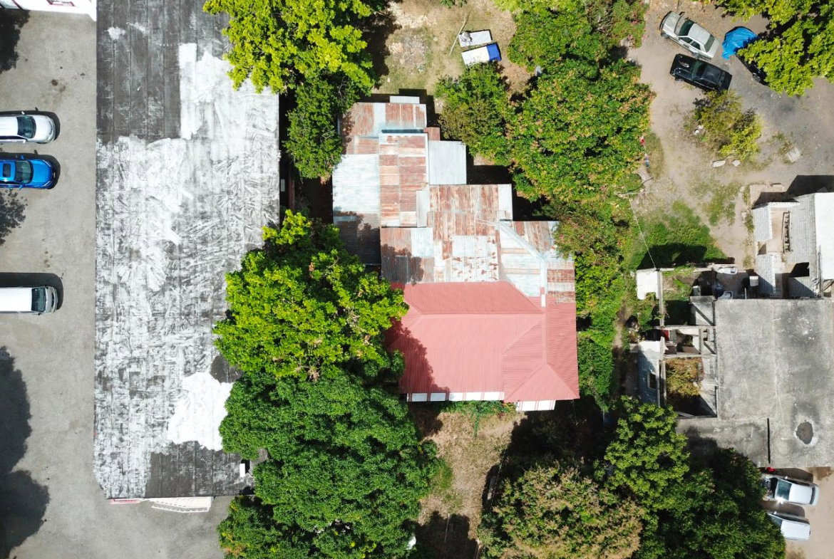 First image of 17 Richmond Crescent in Kingston 10, St. Andrew, Jamaica - property is For Sale