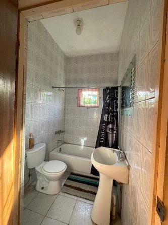 Fourteenth image of 11 Canary Close in Spanish Town, St. Catherine, Jamaica - property is For Sale
