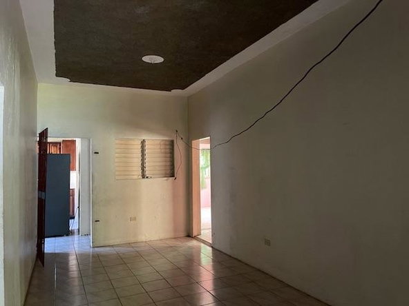 Seventh image of 11 Canary Close in Spanish Town, St. Catherine, Jamaica - property is For Sale