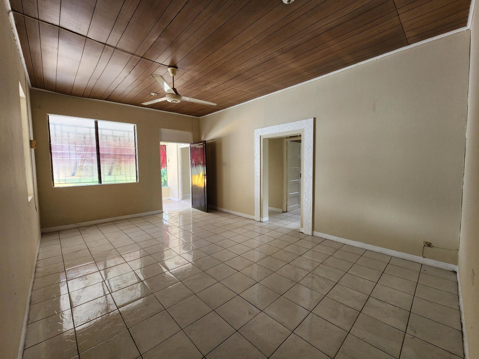 Eighth image of 14 Wakefield Crescent, Kings in Kingston 10, St. Andrew, Jamaica - property is For Rent