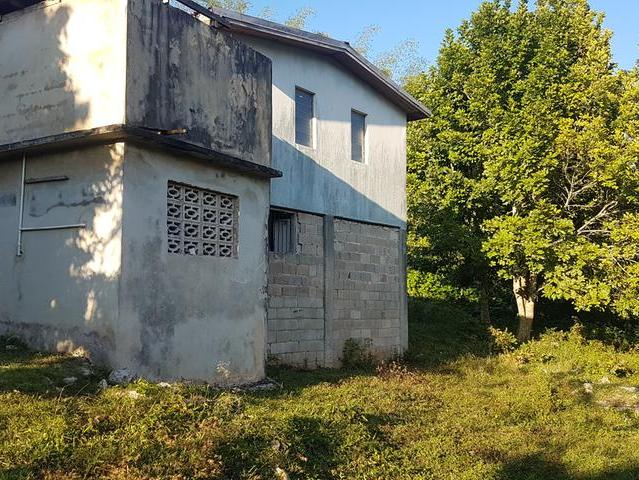 Second image of Alston in Alston, Clarendon, Jamaica - property is For Sale