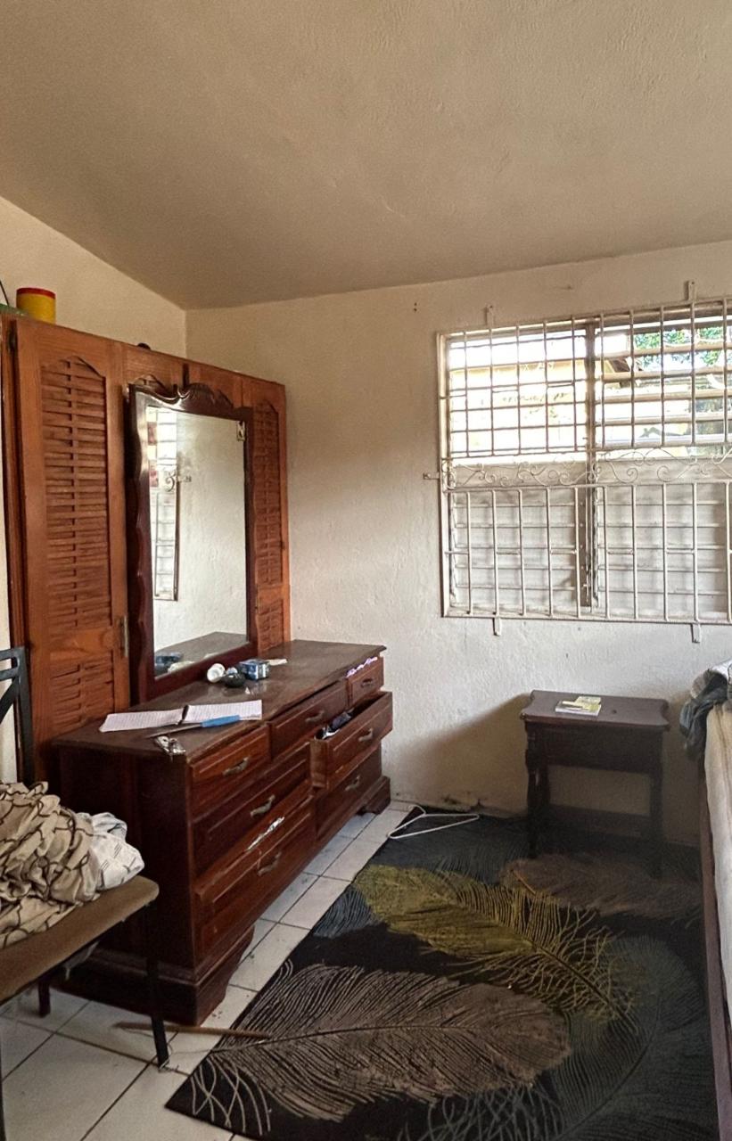 5-Bedroom-Family-Home-for-Sale-in-Ebonyvale-St.-Catherine Eighth image of 3 Mahagony Drive in Spanish Town, St. Catherine, Jamaica - property is For Sale