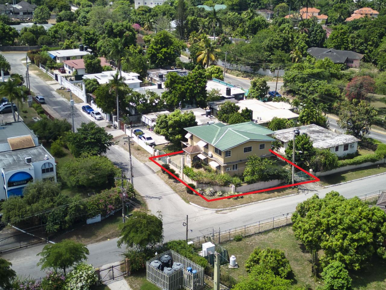 5-Bedroom-Fixer-Upper-House-for-Sale-in-Kingston-6-Jamaica Second image of 11 Welwyn Avenue, Kingston 6 in Kingston 6, St. Andrew, Jamaica - property is For Sale