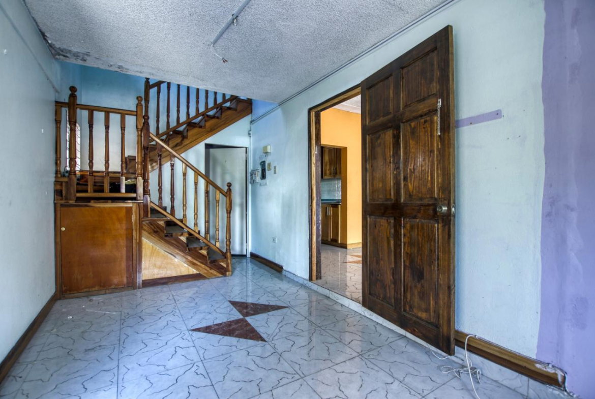 Nineteenth image of 11 Welwyn Avenue, Kingston 6 in Kingston 6, St. Andrew, Jamaica - property is For Sale