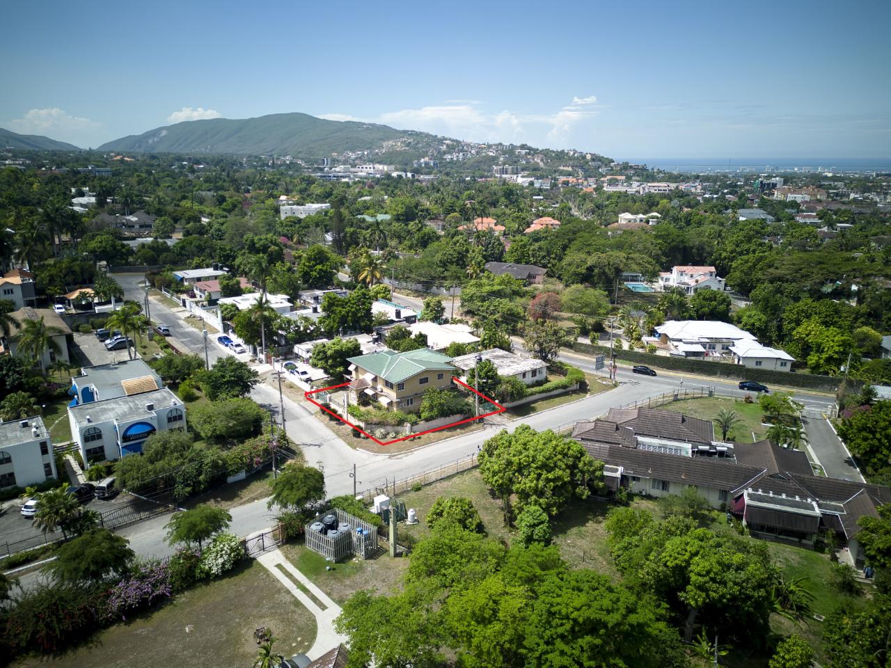 5-Bedroom-Fixer-Upper-House-for-Sale-in-Kingston-6-Jamaica Fourth image of 11 Welwyn Avenue, Kingston 6 in Kingston 6, St. Andrew, Jamaica - property is For Sale