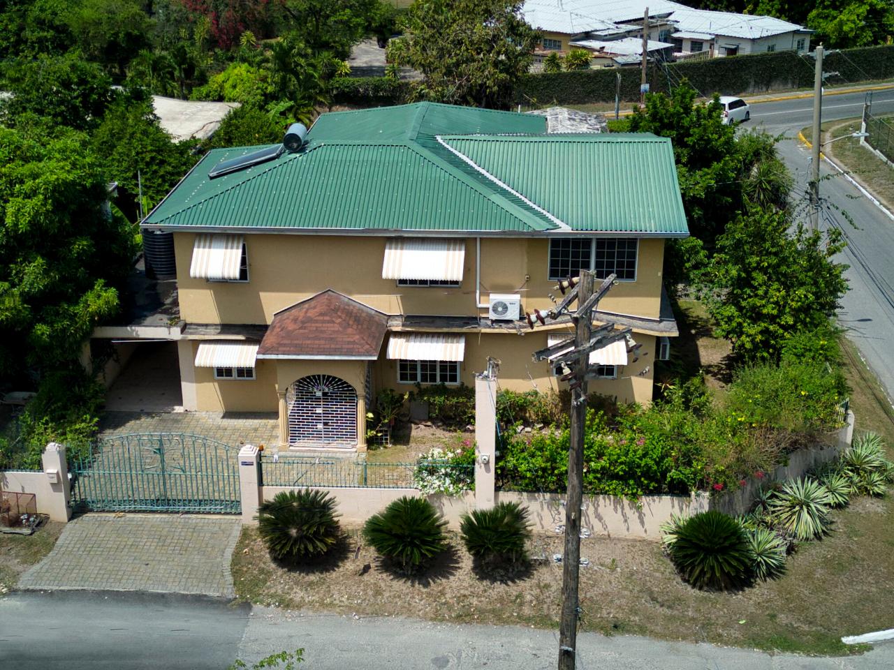 5-Bedroom-Fixer-Upper-House-for-Sale-in-Kingston-6-Jamaica Sixth image of 11 Welwyn Avenue, Kingston 6 in Kingston 6, St. Andrew, Jamaica - property is For Sale