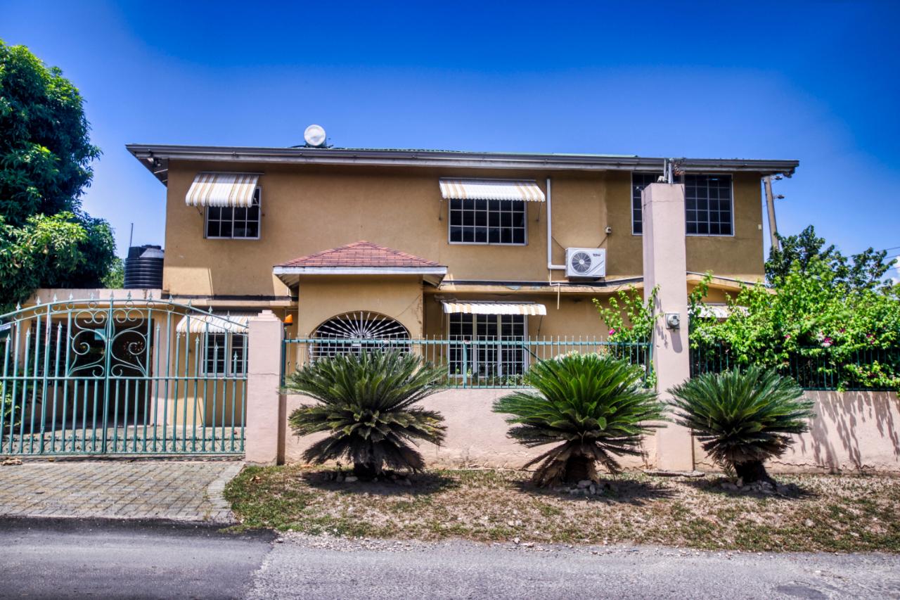 5-Bedroom-Fixer-Upper-House-for-Sale-in-Kingston-6-Jamaica Seventh image of 11 Welwyn Avenue, Kingston 6 in Kingston 6, St. Andrew, Jamaica - property is For Sale