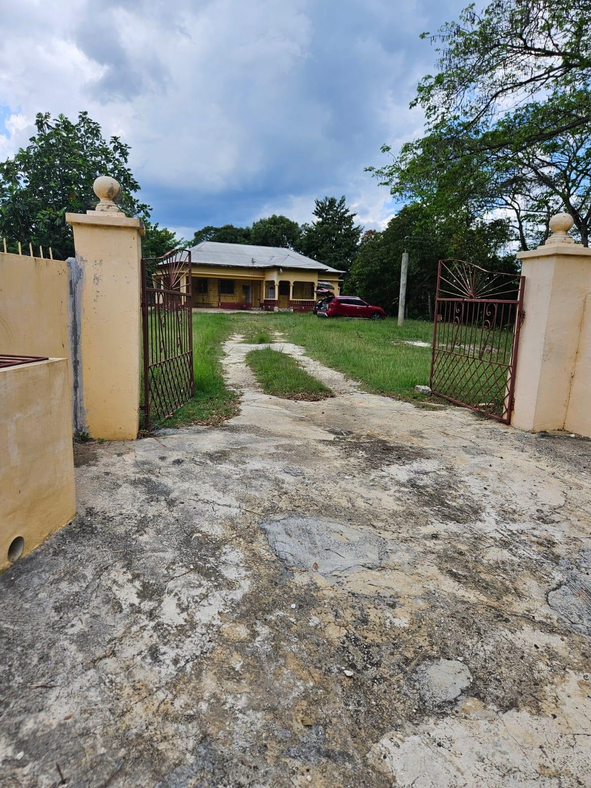 First image of Part of Pepper, st Elizab in Pepper, St. Elizabeth, Jamaica - property is For Sale