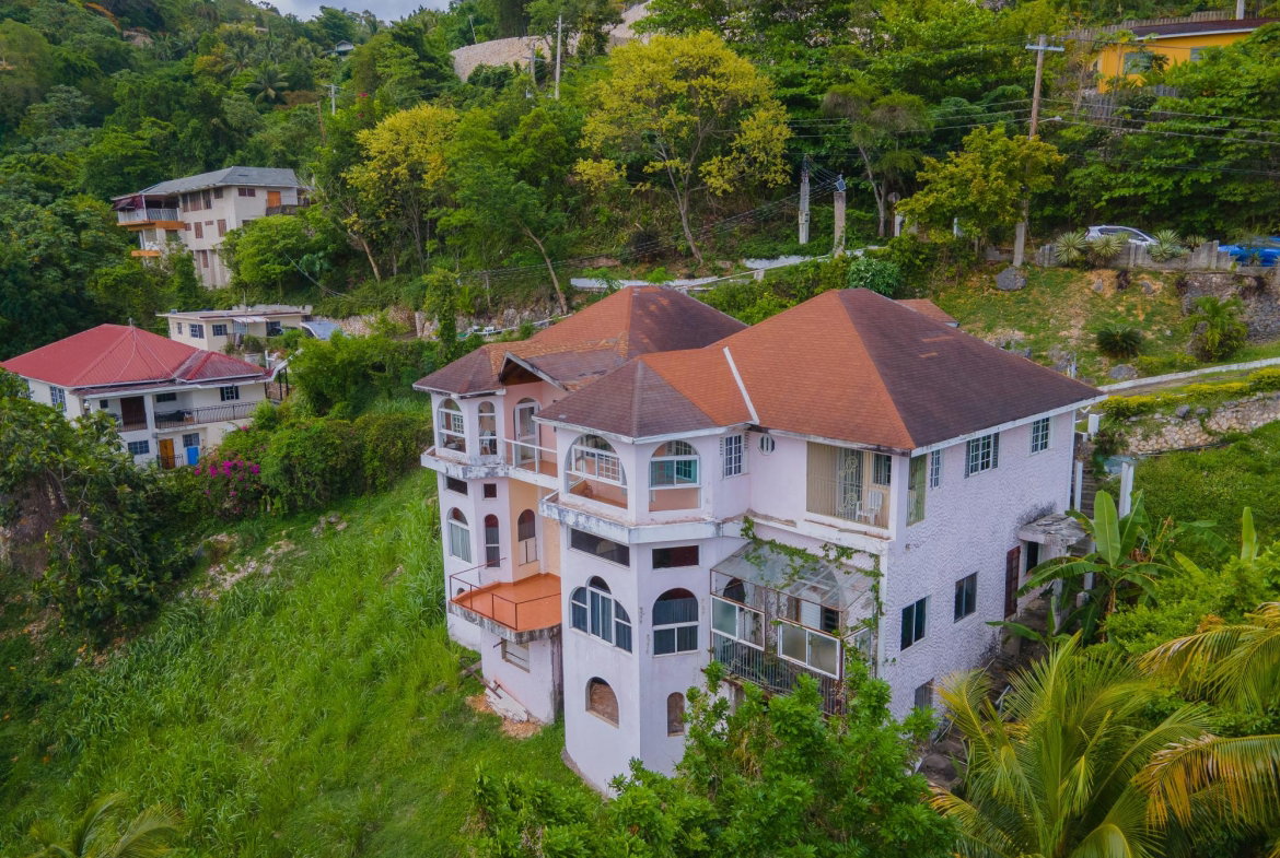 Third image of 3a Bridge Mount Heights in Kingston 8, St. Andrew, Jamaica - property is For Sale