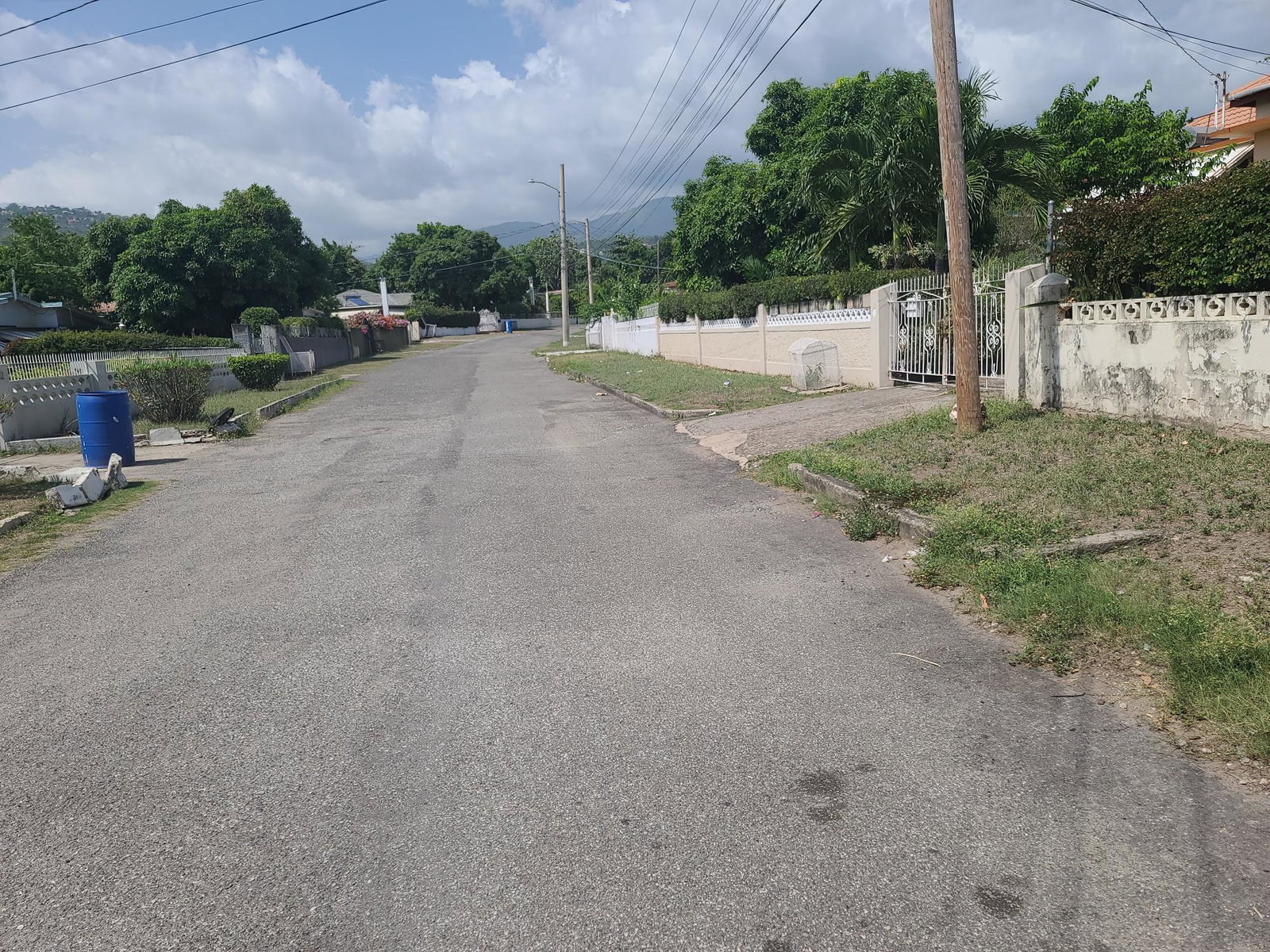 Fourteenth image of 36 Woodly Drive, Havendale in Kingston 19, St. Andrew, Jamaica - property is For Sale