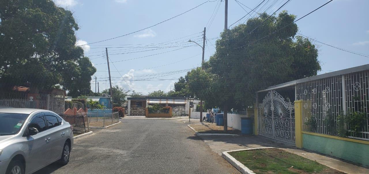 First image of 67 Biscayne Circle South in Passage Fort, St. Catherine, Jamaica - property is For Sale