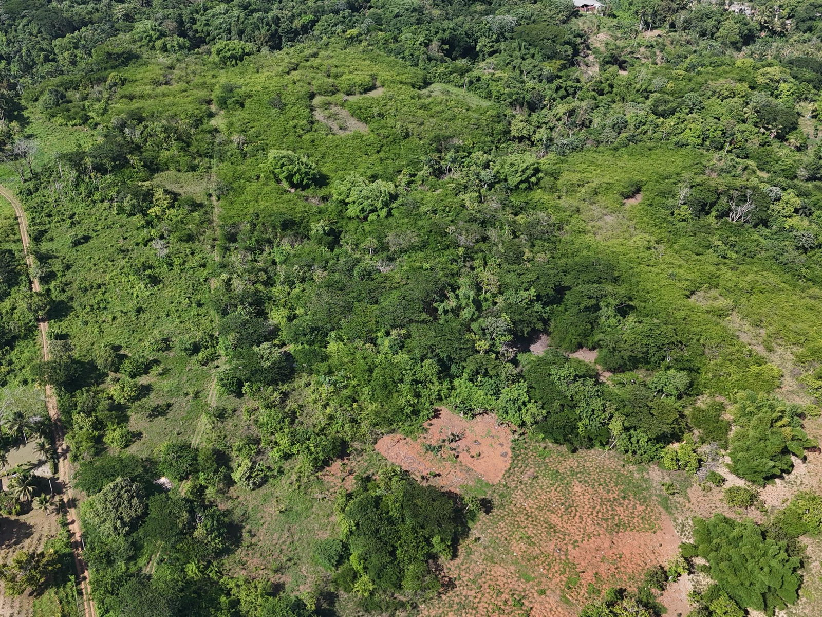 Fourth image of Zephyrton in Linstead, St. Catherine, Jamaica - property is For Sale