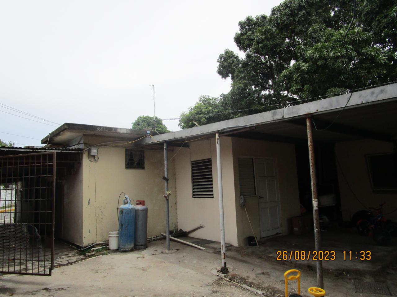 9-Bedroom-House-for-Sale-in-Vineyard-Town-Jamaica Fourth image of 27 Friendship Park Avenue in Vineyard Town, St. Andrew, Jamaica - property is For Sale