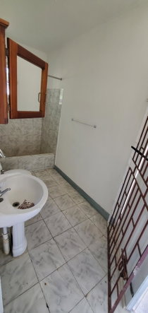 Second image of Denbigh Crescent in Denbigh, Clarendon, Jamaica - property is For Rent