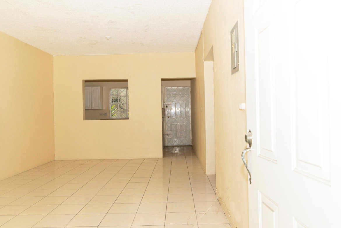 Seventh image of 3-1 Moreton Park Terrace in KINGSTON, Kingston, Jamaica - property is For Sale