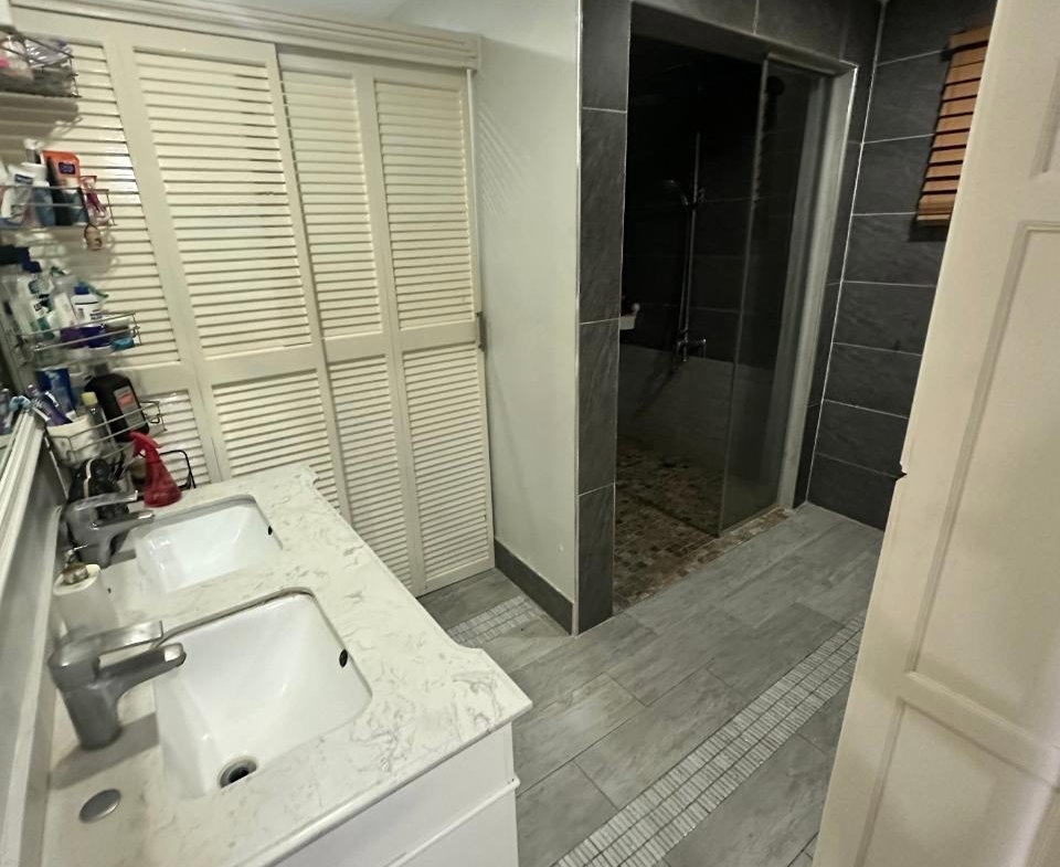 Eleventh image of 146 East Ascot in Greater Portmore, St. Catherine, Jamaica - property is For Sale