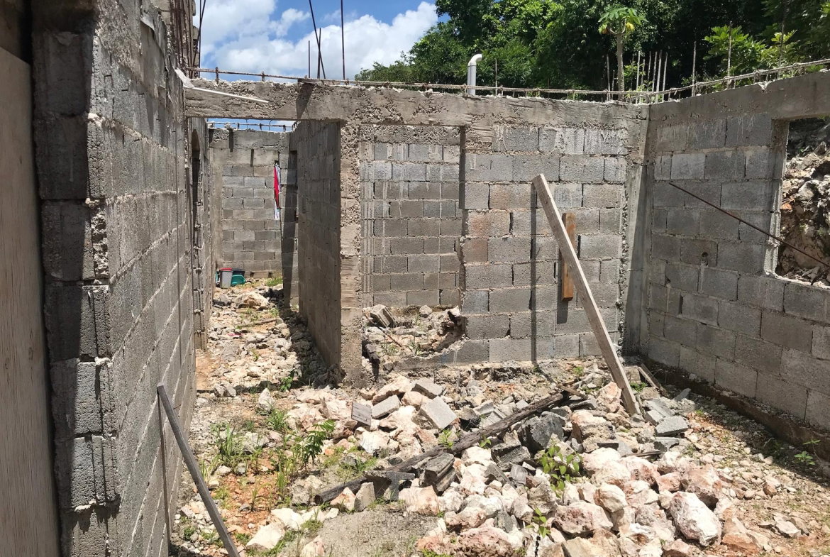 Thirteenth image of Sherwood Edgeware/ellen Street in Ellen Street, Manchester, Jamaica - property is For Sale