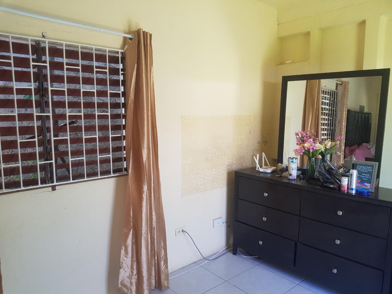 Third image of 713 2 East Sabina in Greater Portmore, St. Catherine, Jamaica - property is For Sale