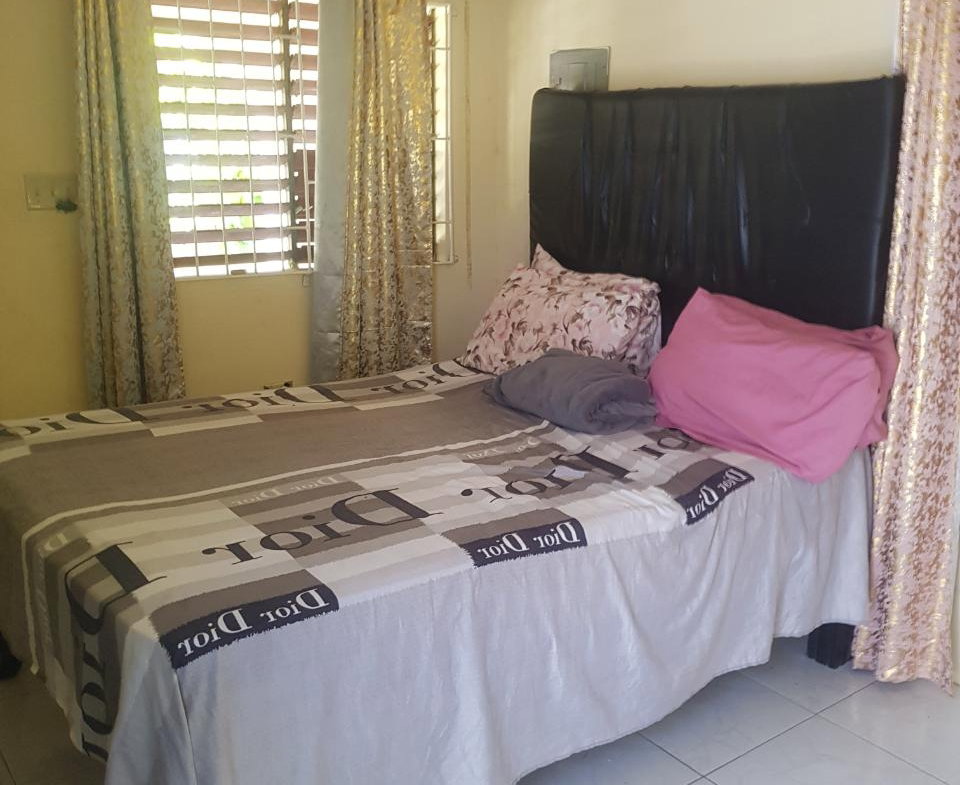 First image of 713 2 East Sabina in Greater Portmore, St. Catherine, Jamaica - property is For Sale