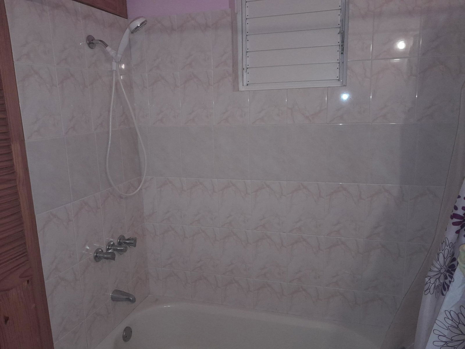 Fourteenth image of 450 South East 23rd Way in Greater Portmore, St. Catherine, Jamaica - property is For Sale