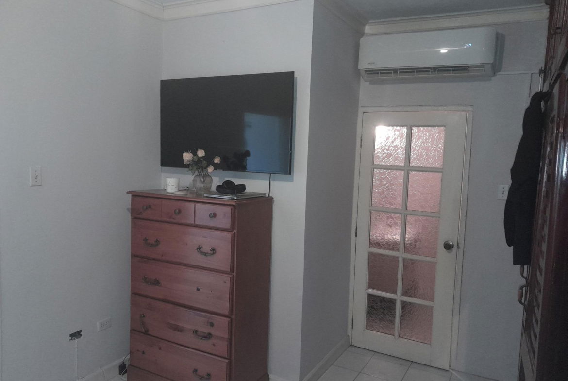 Seventeenth image of 450 South East 23rd Way in Greater Portmore, St. Catherine, Jamaica - property is For Sale