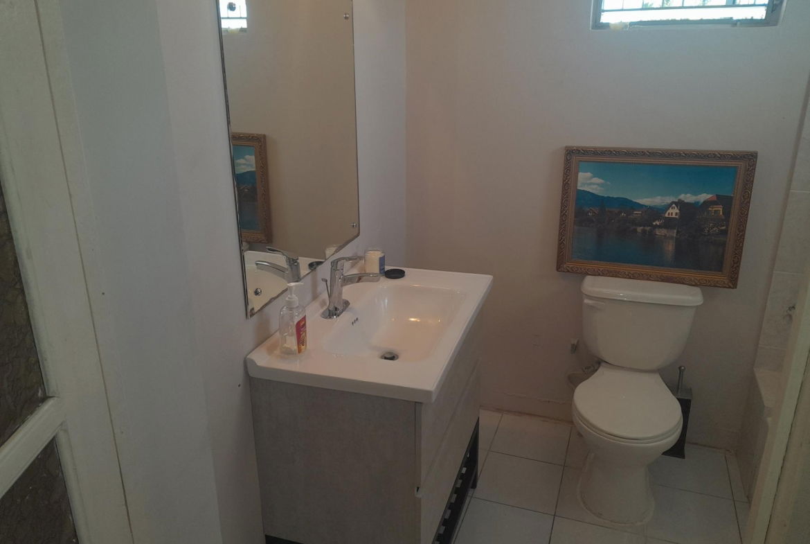 Twentieth image of 450 South East 23rd Way in Greater Portmore, St. Catherine, Jamaica - property is For Sale