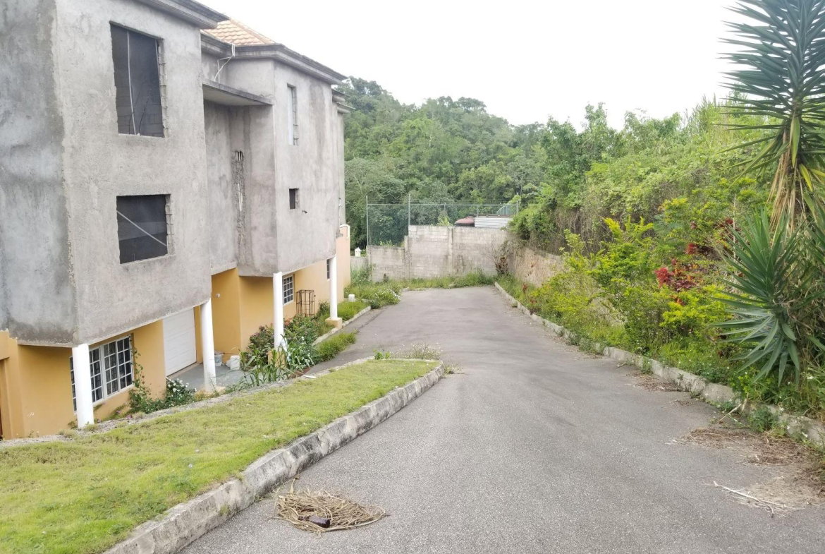 Seventeenth image of Derrick Close, Hopeton me in Mandeville, Manchester, Jamaica - property is For Sale