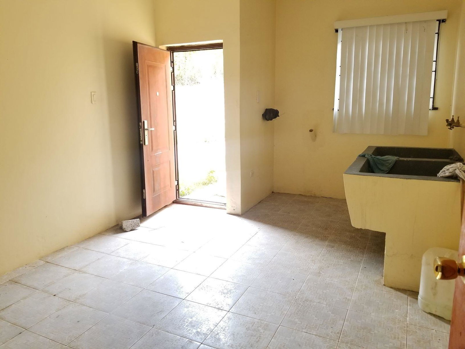 Architecturally-Designed-4-Storey-Home-for-Sale-in-Hopeton-Jamaica Tenth image of Derrick Close, Hopeton me in Mandeville, Manchester, Jamaica - property is For Sale