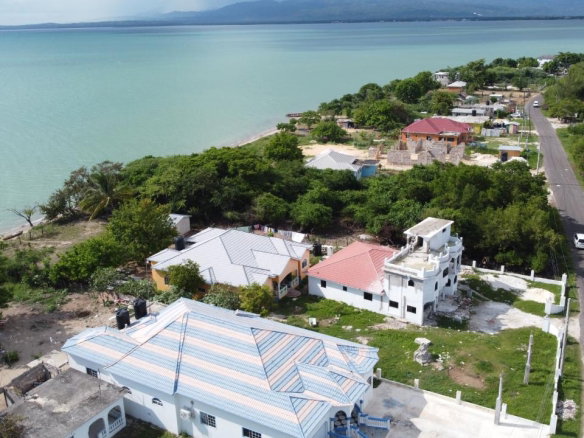 First image of Parottee in Parottee Beach, St. Elizabeth, Jamaica - property is For Sale