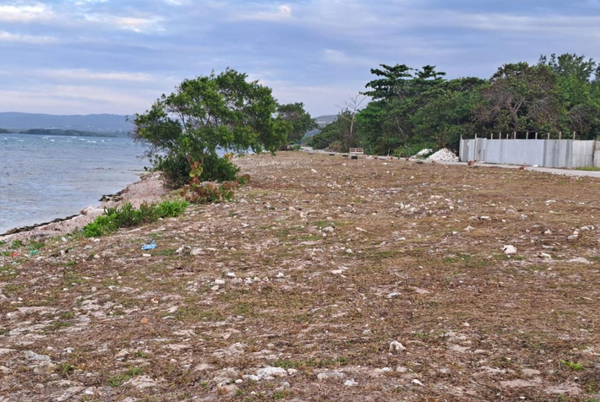 Fifth image of Love Hall/flamingo Beach in Falmouth, Trelawny, Jamaica - property is For Sale