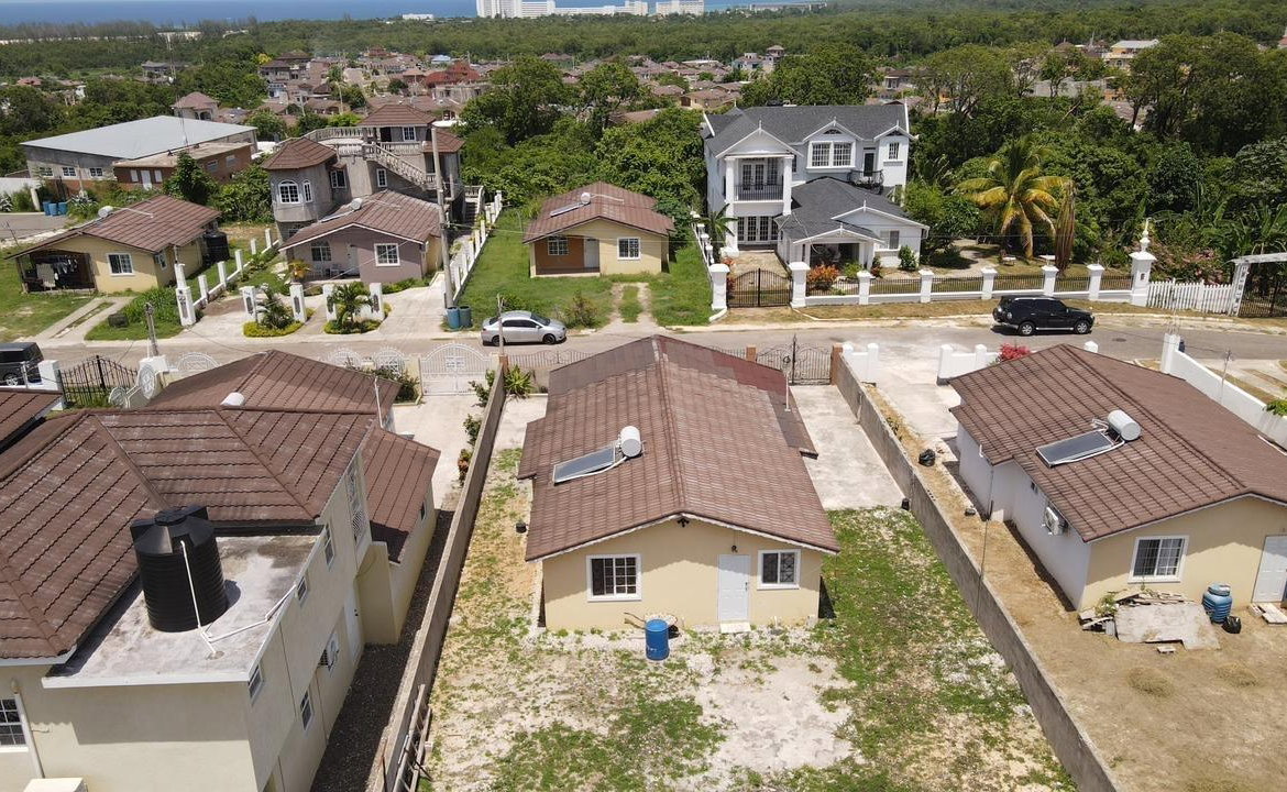 Ninth image of 561-6 Florence Hall Village in FLORENCE HALL VILLAGE, Trelawny, Jamaica - property is For Rent