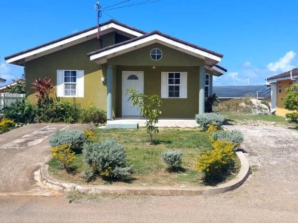First image of 658 Stonebrook Vista, Florenc in FLORENCE HALL VILLAGE, Trelawny, Jamaica - property is For Rent
