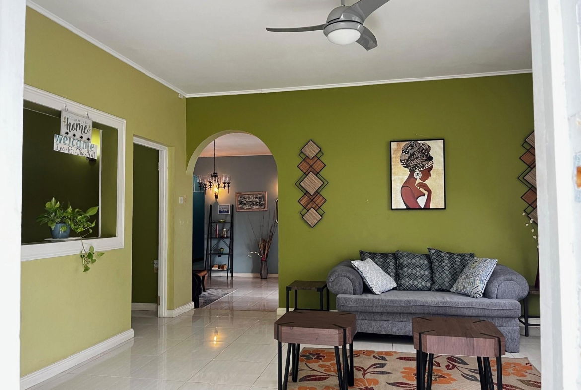 Fourteenth image of Leas Flats in Kingston 19, St. Andrew, Jamaica - property is For Rent