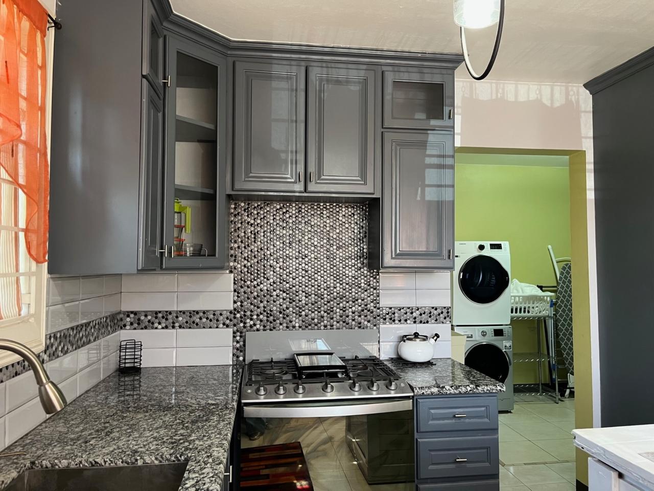 Twenty-Second image of Leas Flats in Kingston 19, St. Andrew, Jamaica - property is For Rent