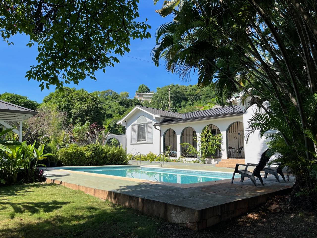 Sixth image of Leas Flats in Kingston 19, St. Andrew, Jamaica - property is For Rent