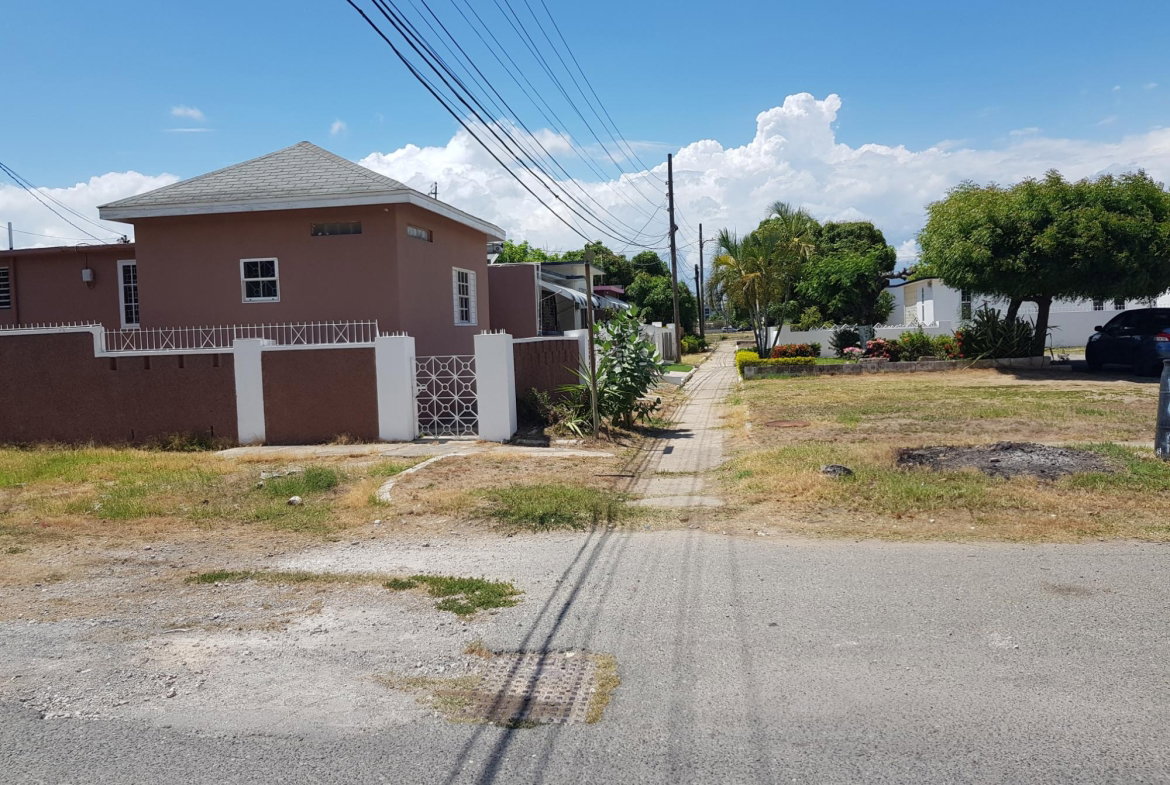 Fourth image of 306- Braeton New Town in Braeton Newtown, St. Catherine, Jamaica - property is For Sale