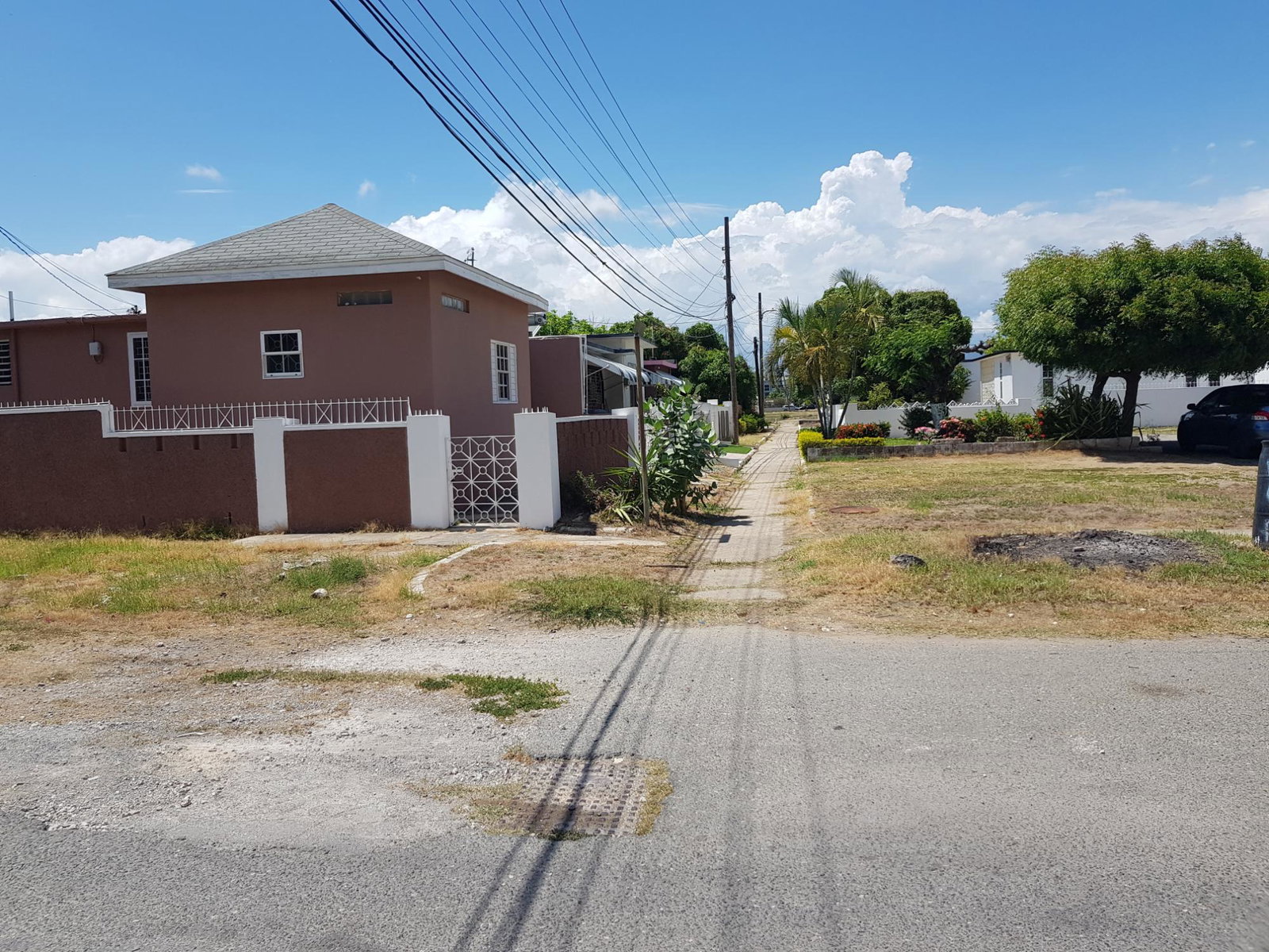 Beautiful-3-Bedroom-House-for-Sale-in-Braeton-New-Town-Portmore Fourth image of 306- Braeton New Town in Braeton Newtown, St. Catherine, Jamaica - property is For Sale