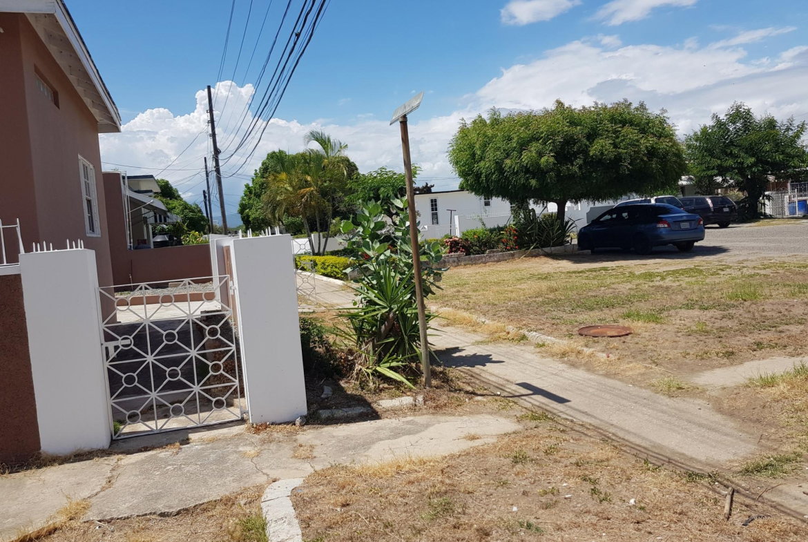 Fifth image of 306- Braeton New Town in Braeton Newtown, St. Catherine, Jamaica - property is For Sale