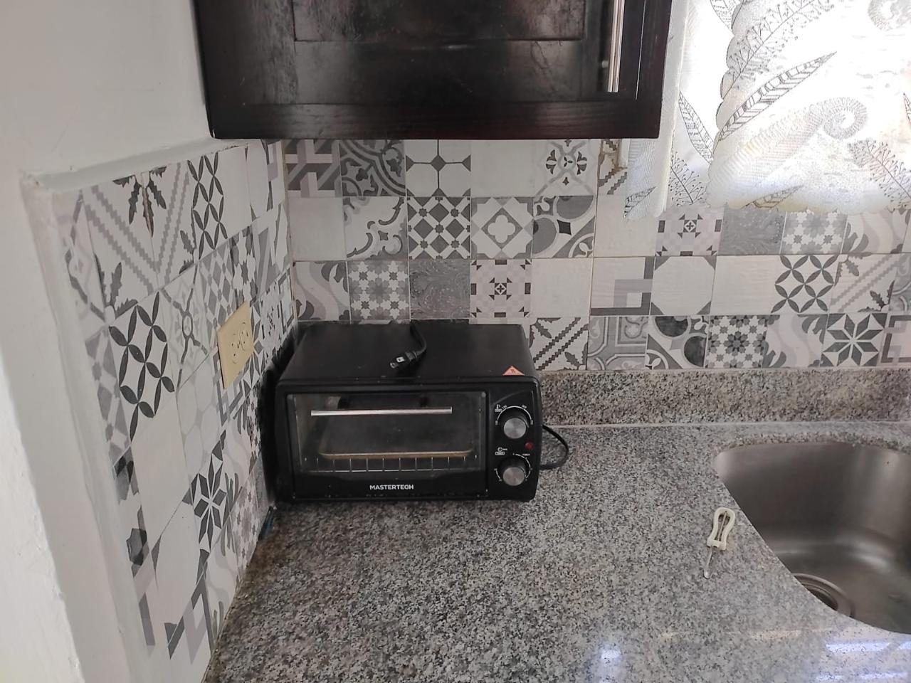 Beautiful-3-Bedroom-House-for-Sale-in-Jamaica-18-Norcross-Avenue Ninth image of 18 Norcross Avenue in Kingston 19, St. Andrew, Jamaica - property is For Sale