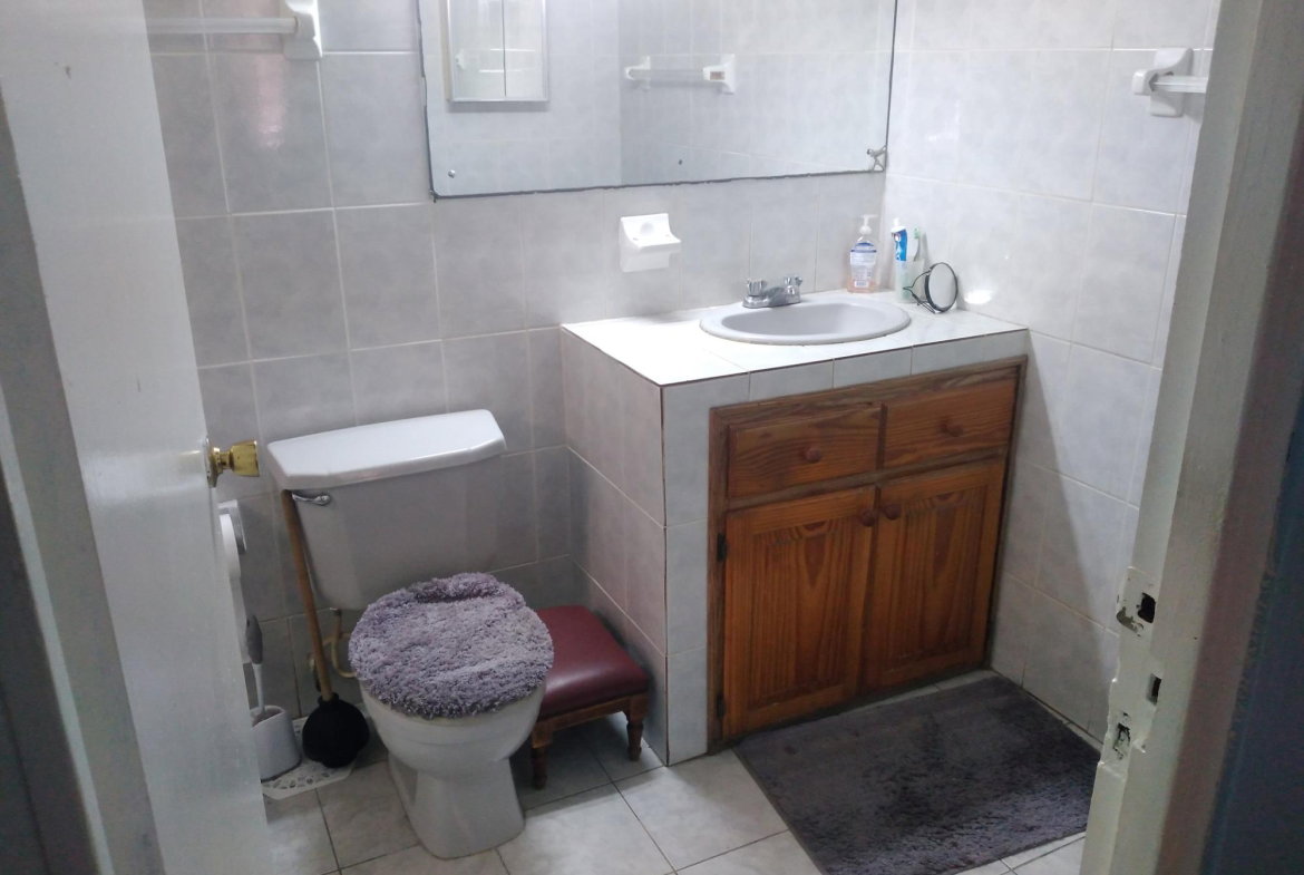 Eighth image of 1 Yale Way, Bridgeport, Sr. in Bridgeport, St. Catherine, Jamaica - property is For Sale