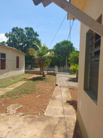 Tenth image of 31 D-reading av Mount View Estate, St. ca in Keystone, St. Catherine, Jamaica - property is For Sale
