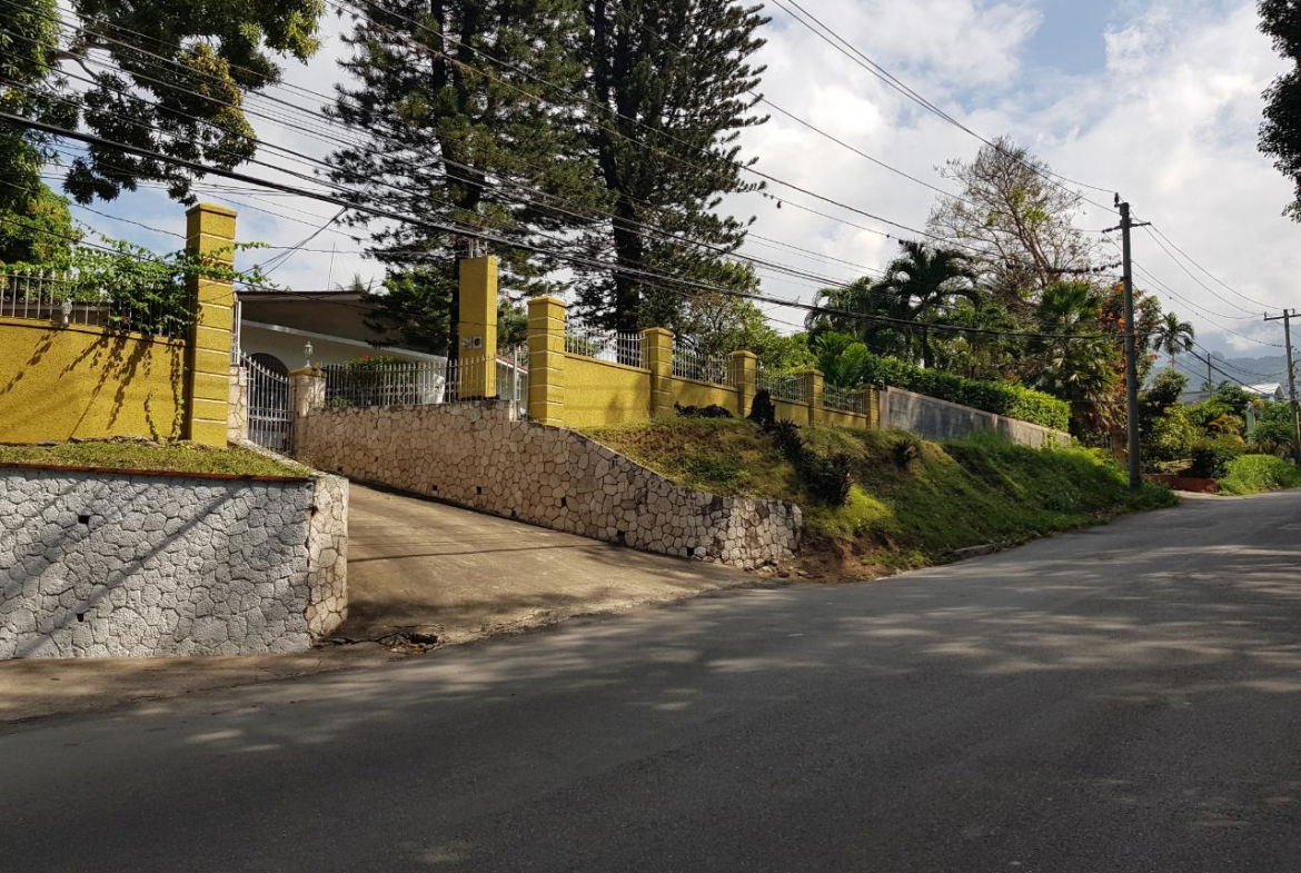 Third image of Long Lane in CONSTANT SPRING, St. Andrew, Jamaica - property is For Sale