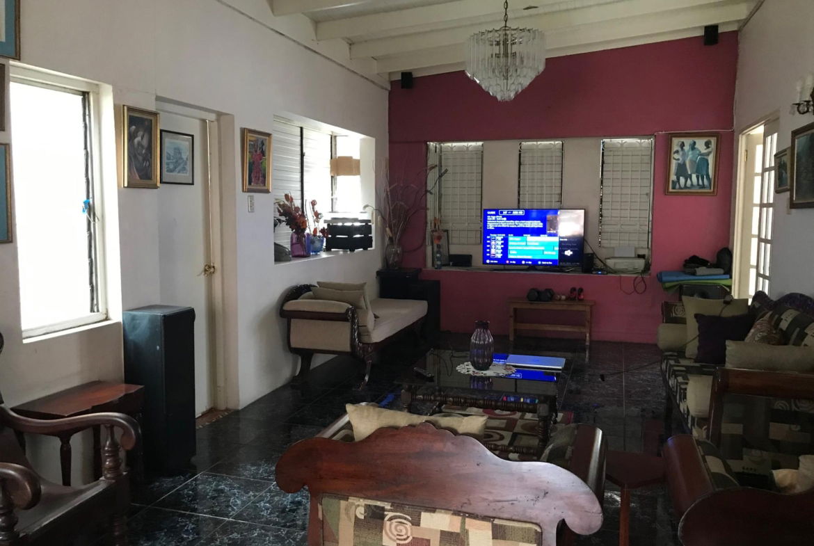 Eleventh image of 13a/13b Kingsway in Kingston 10, St. Andrew, Jamaica - property is For Sale