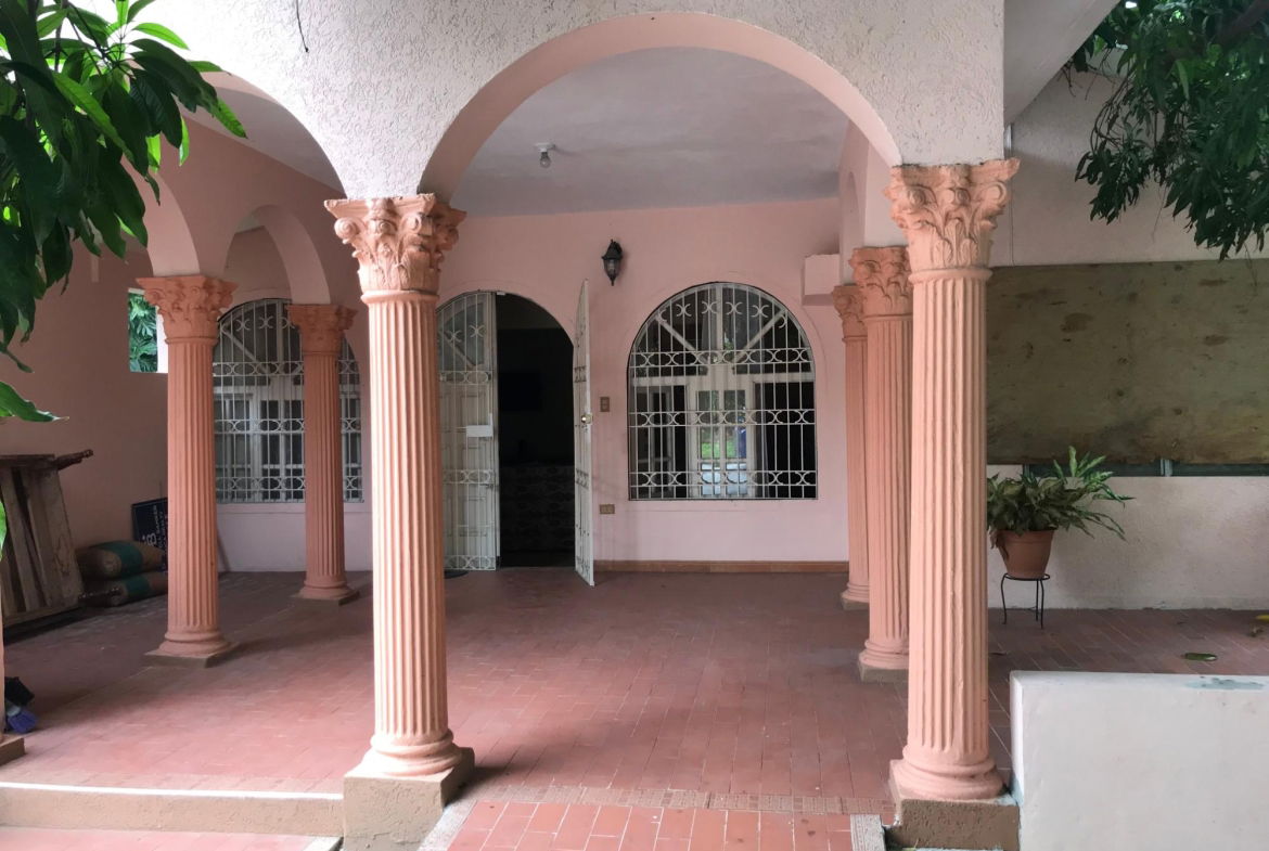 Sixteenth image of 13a/13b Kingsway in Kingston 10, St. Andrew, Jamaica - property is For Sale