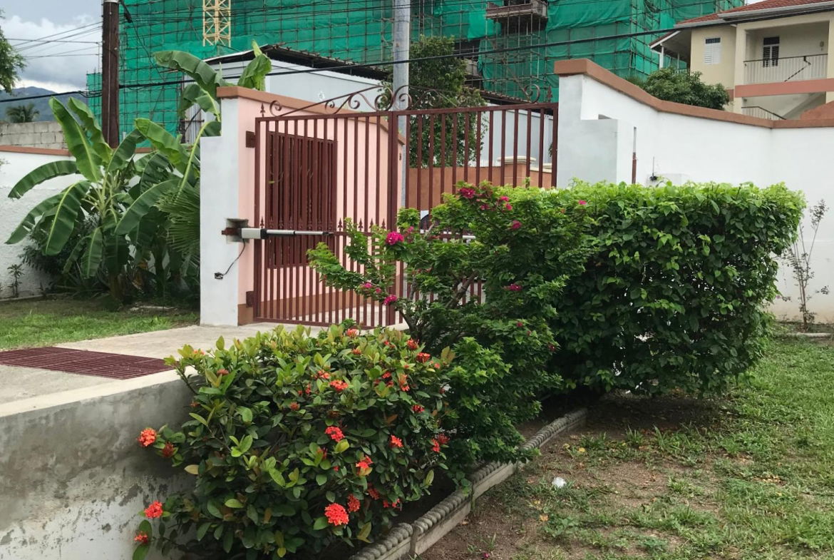 Twentieth image of 13a/13b Kingsway in Kingston 10, St. Andrew, Jamaica - property is For Sale