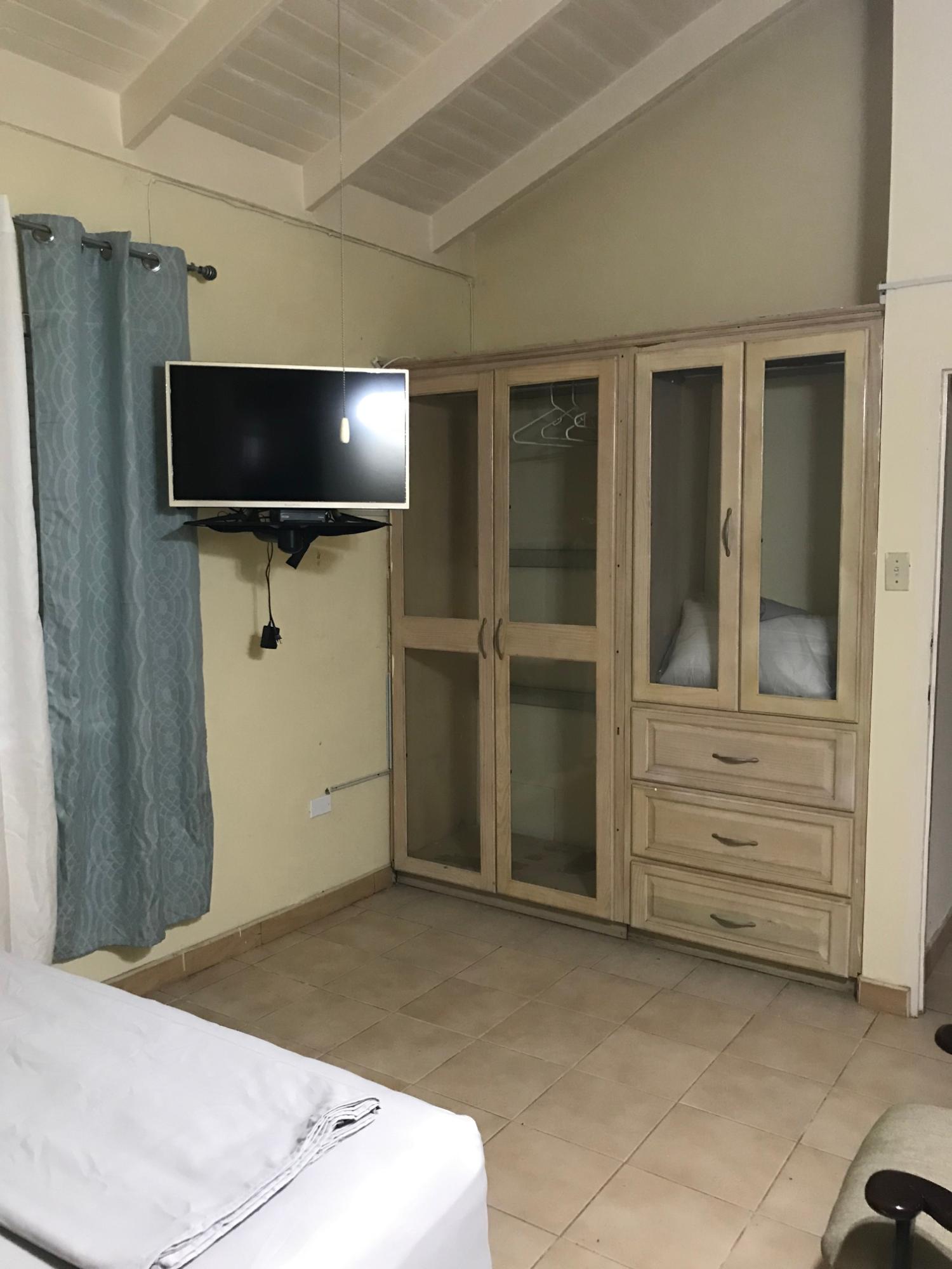 Twenty-Third image of 13a/13b Kingsway in Kingston 10, St. Andrew, Jamaica - property is For Sale